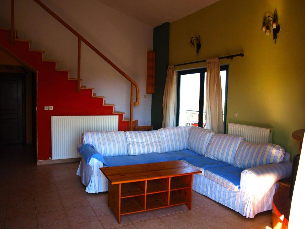 The White Rabbit Guesthouse Eco-Lodge Spacious Apartment - Bed and Breakfast