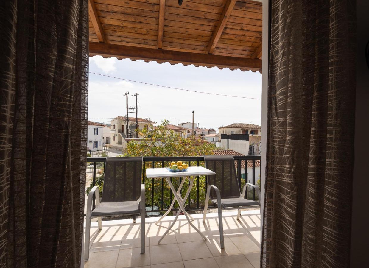 Tsimiklis Apartments - Chambres d’hôtes