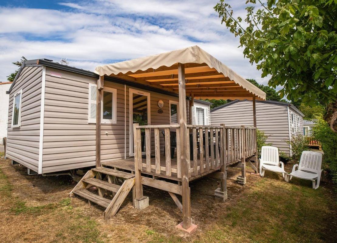 2 bedroom Mobile Home