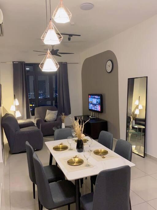 B&B Cheras - luxirious 2BR suite in cheras - Bed and Breakfast Cheras