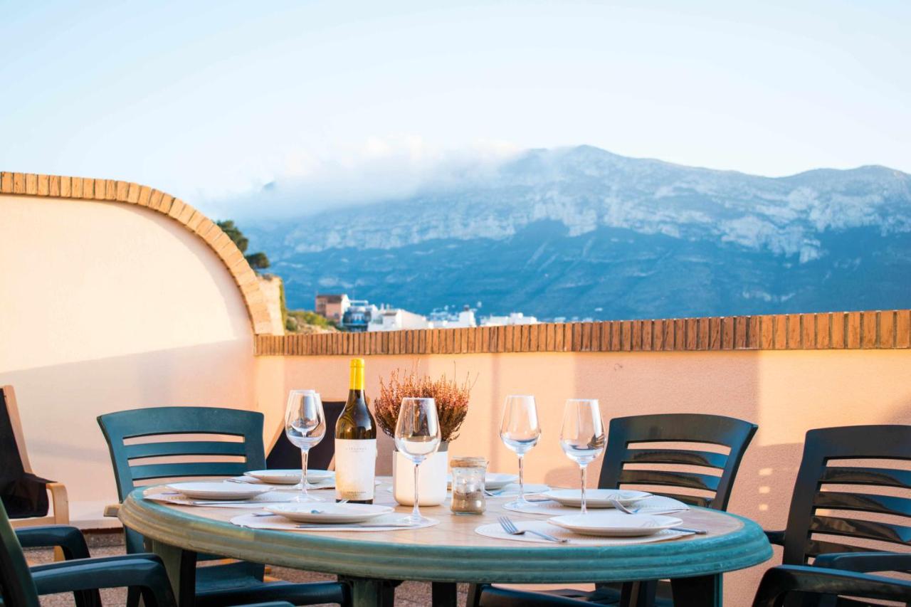 Atico con vistas al Castillo al lado del mar - B&B Denia
