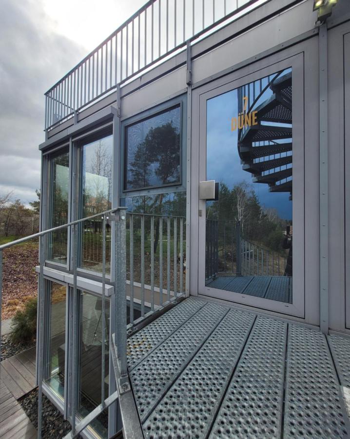 Apartamento con terraza y vistas al jardín