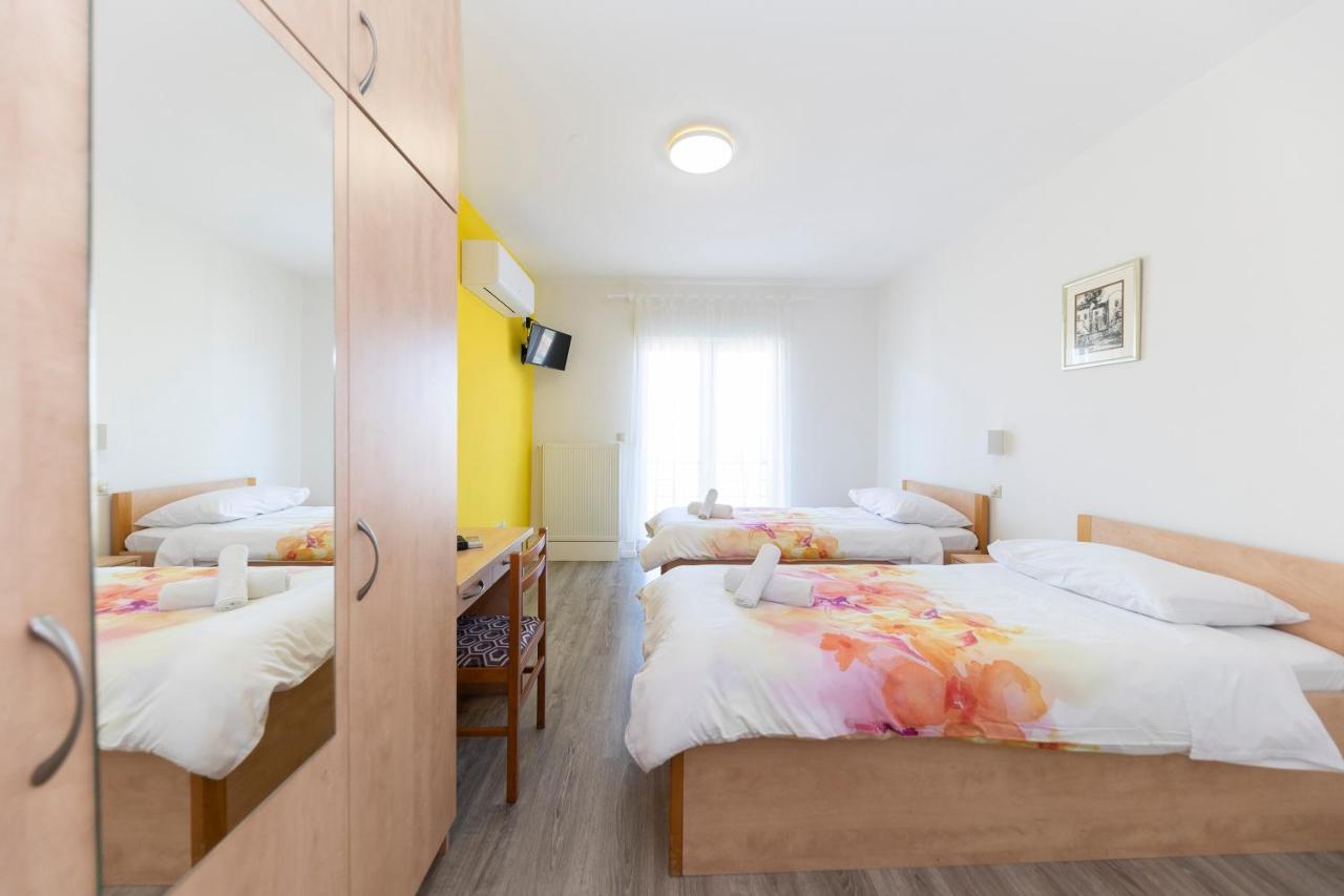 Guesthouse Villa Irena - B&B