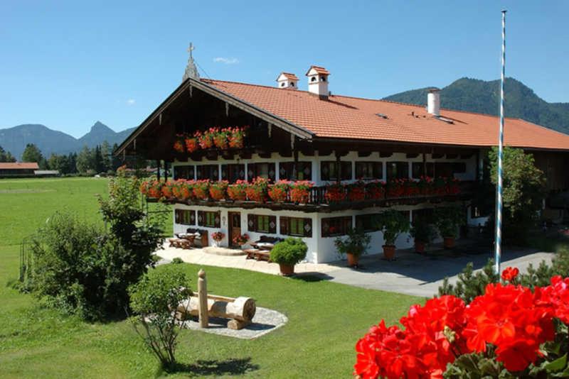 B&B Rottach-Egern - Gaestehaus Webermohof - Bed and Breakfast Rottach-Egern