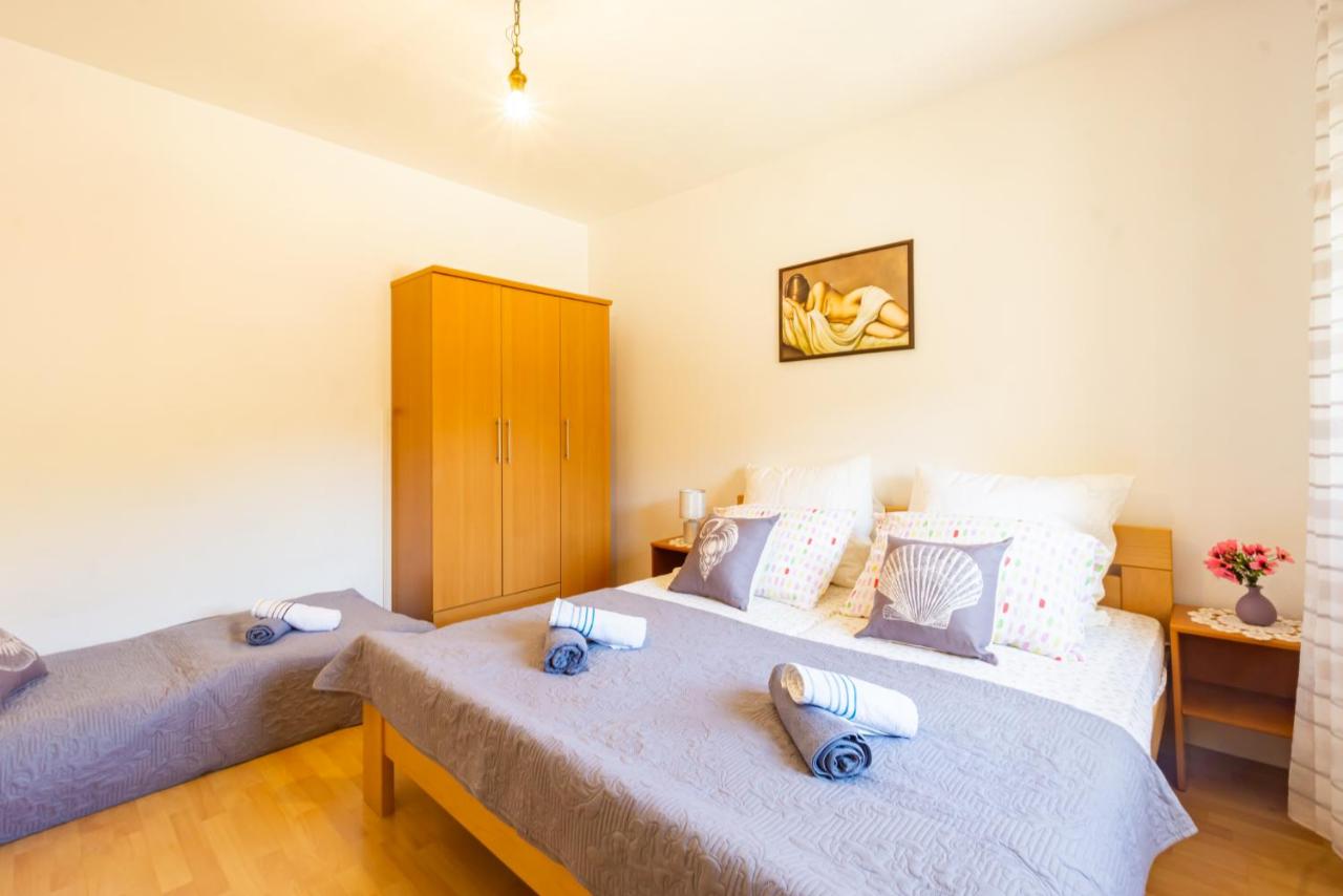 apartment4