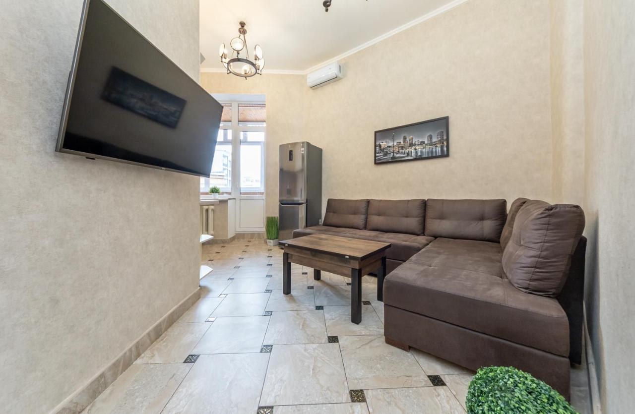 B&B Kyiv - Maidan, Khreschatyk 3BR - Bed and Breakfast Kyiv