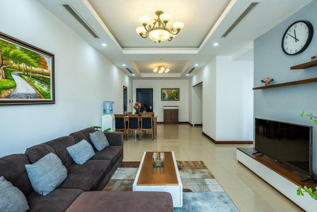 B&B Hanoi - Vinhomes Royal city apartment 3 bed room - Bed and Breakfast Hanoi