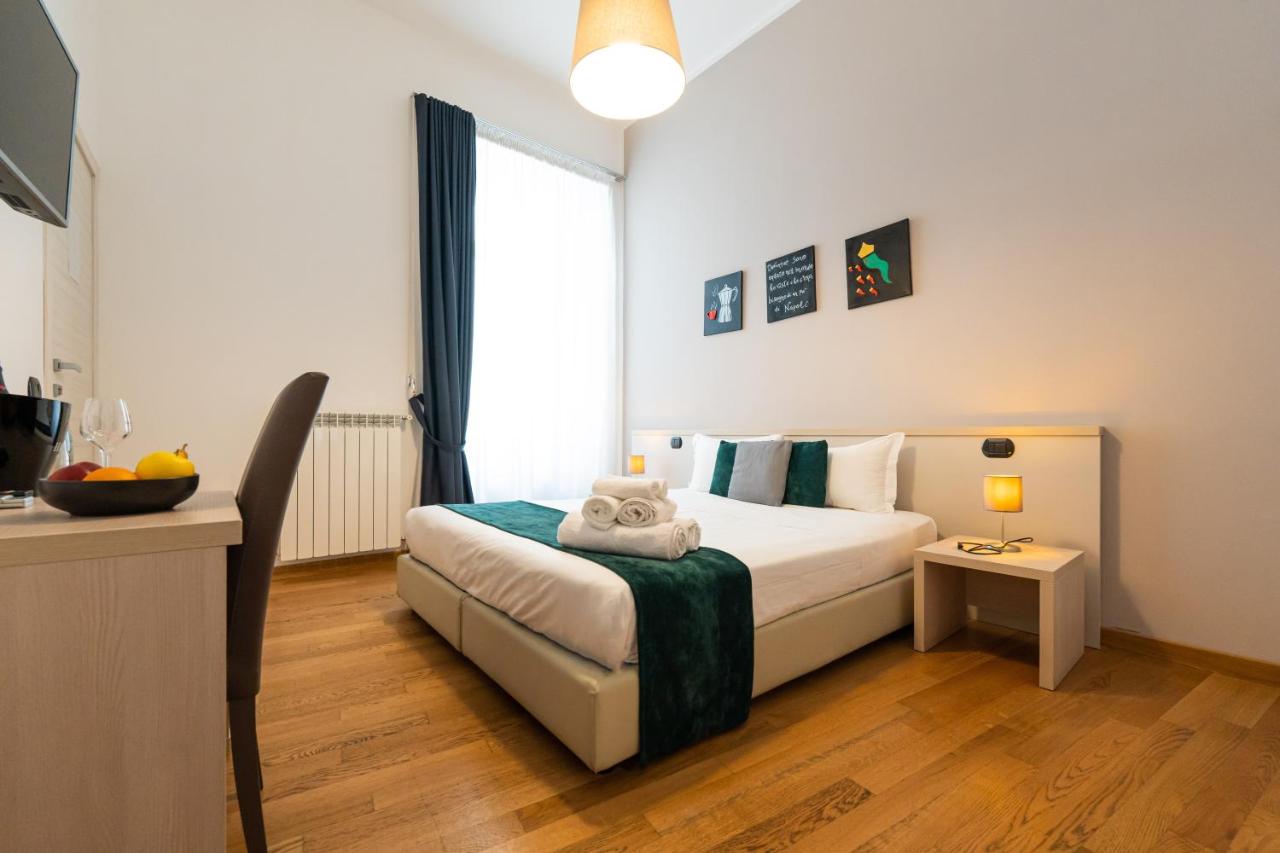 Duomo Hermes Relais - By Pera Rooms Collection - B&B Nápoles