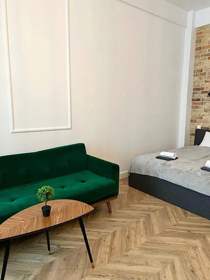 Luxury Apartment In The City Center , Wi-Fi - by HIK Apartments - B&B