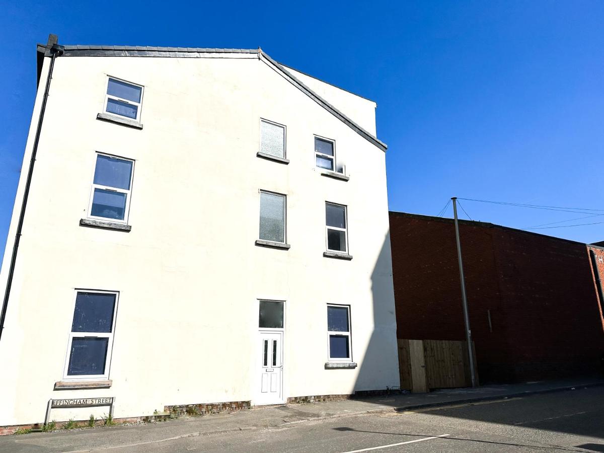 Regent Docks-Free Parking - B&B