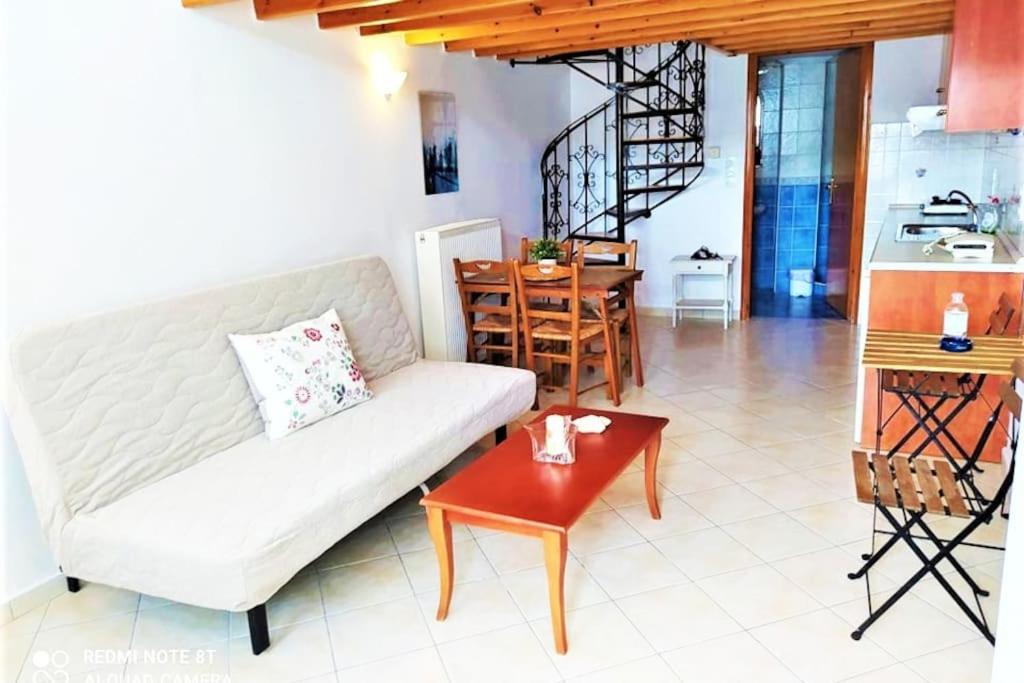 B&B Mudros - Sweet n' Cozy Maisonette - Bed and Breakfast Mudros