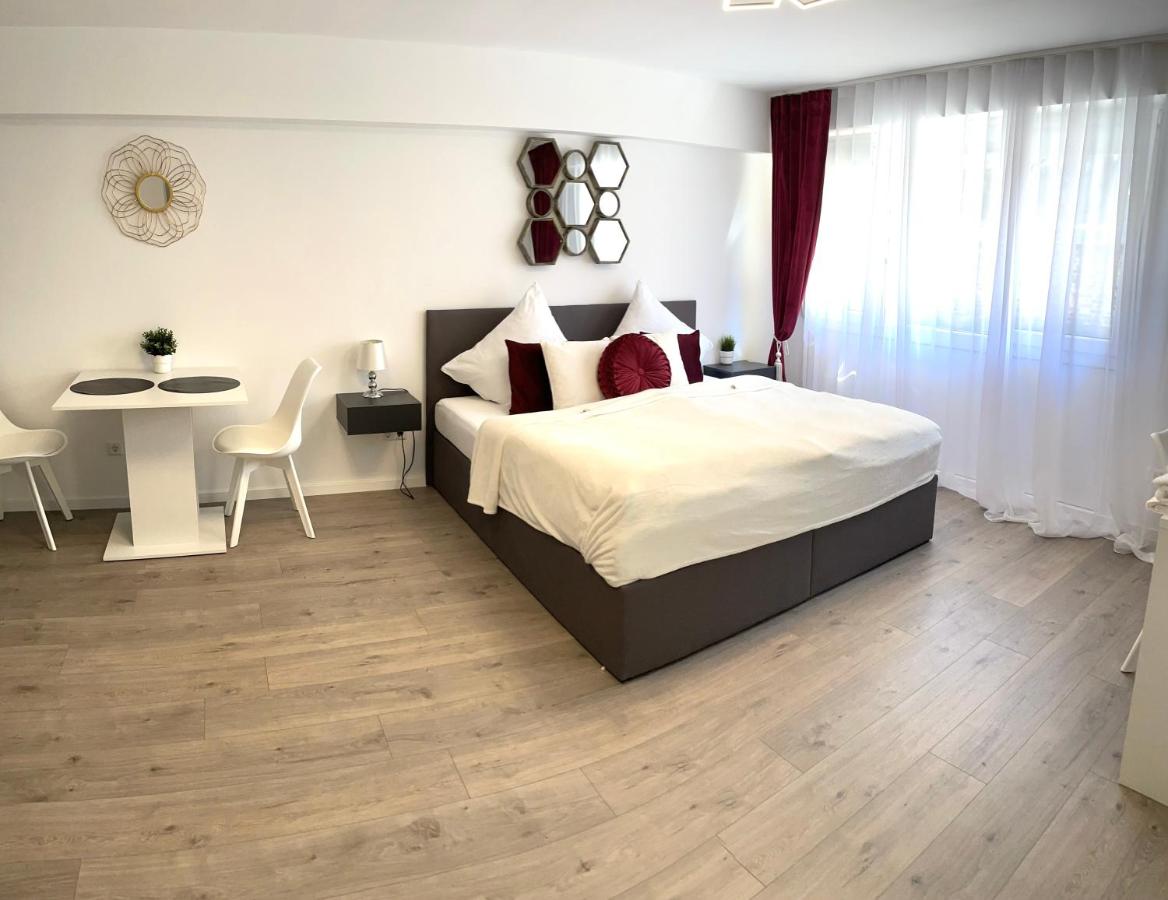 B&B Karlsruhe - Prime Host Dream Deluxe - Bed and Breakfast Karlsruhe