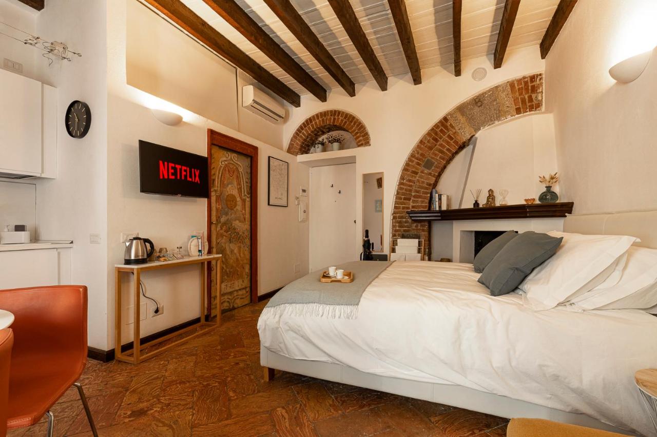 B&B Milán - Cozy House in Naviglio Grande - hoMy Apartments - Bed and Breakfast Milán