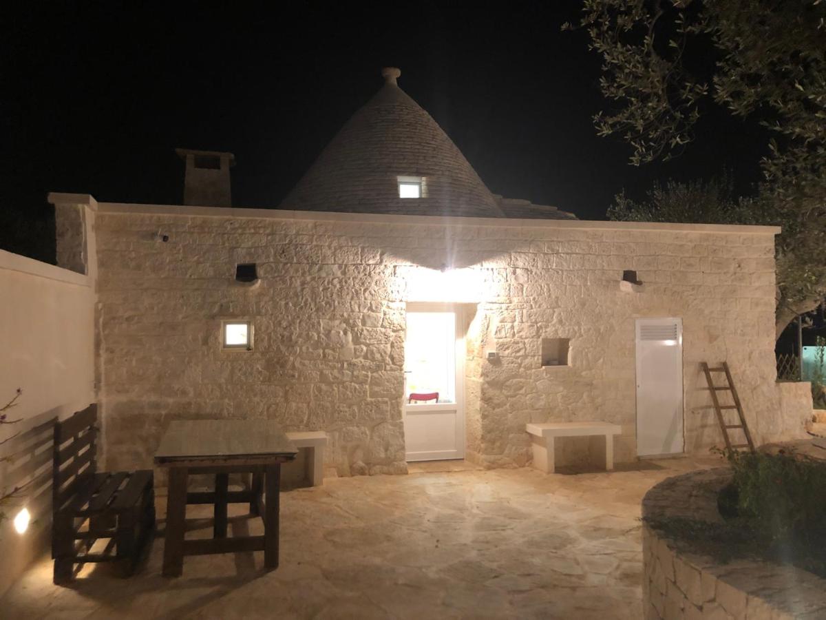 Trullo dell' Edera con piscina privata - Chambres d’hôtes Alberobello