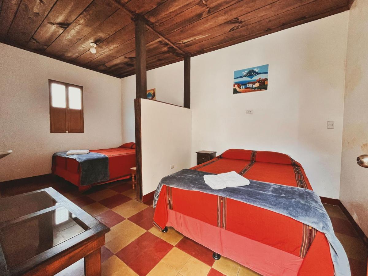 B&B Antigua Guatemala - Anexo By Hotel Maya Ik' - Bed and Breakfast Antigua Guatemala