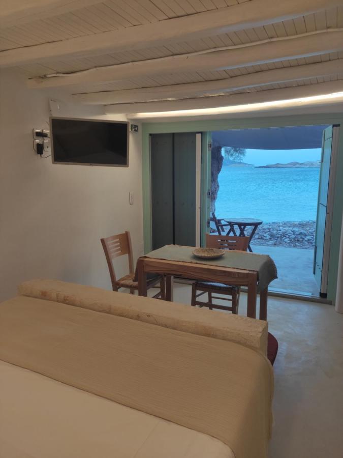 Apanemo Beach House Agios Nikolaos Kimolos - B&B