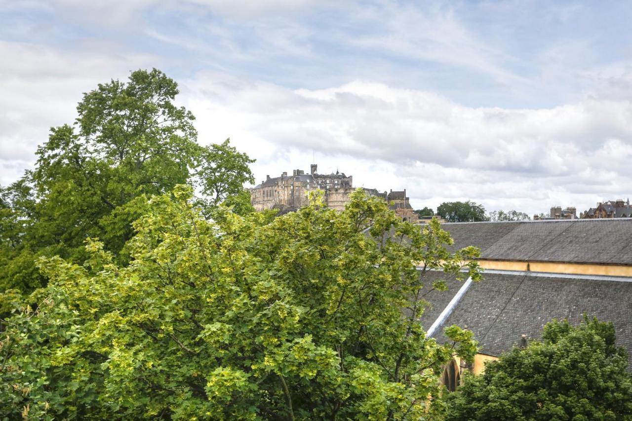 Fabulous 5 Double Bedroom Edinburgh Old Town apartment - B&B Edinburgh