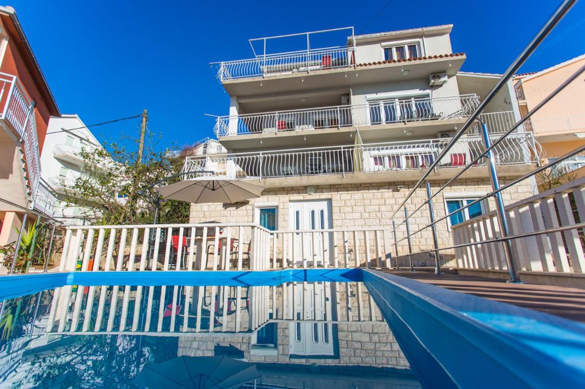 La Bodega Apartments - B&B