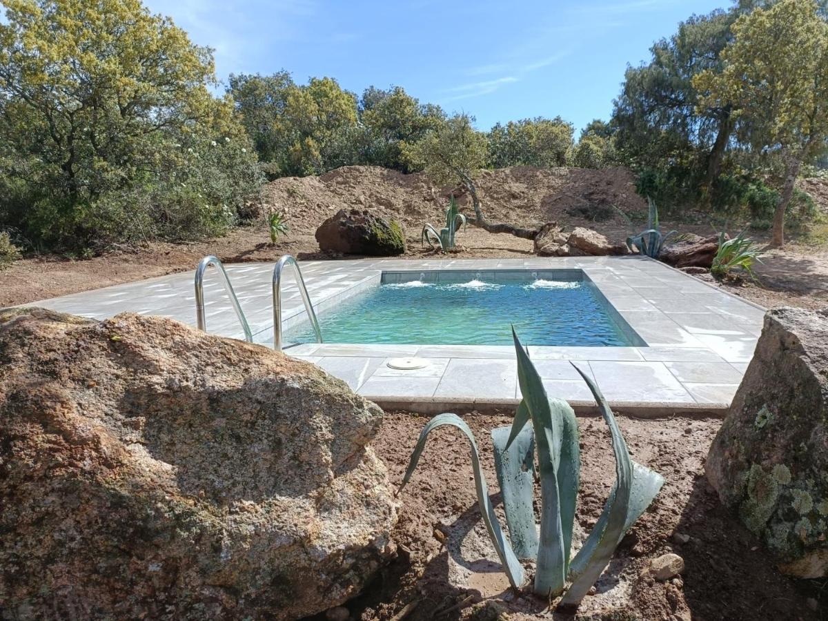 El Escondite de La Caprichosa - B&B