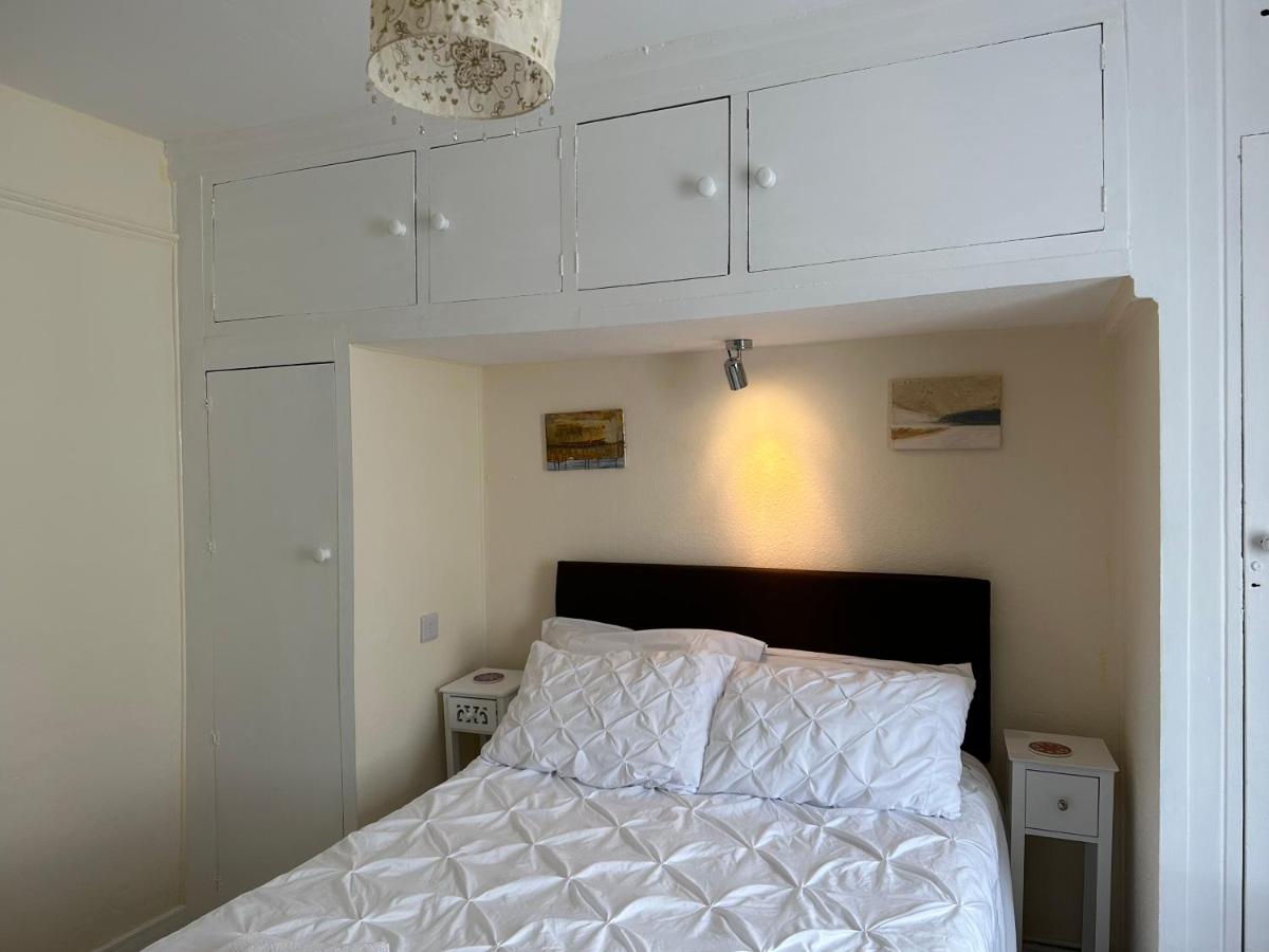 Doppelzimmer mit Gemeinschaftsbad