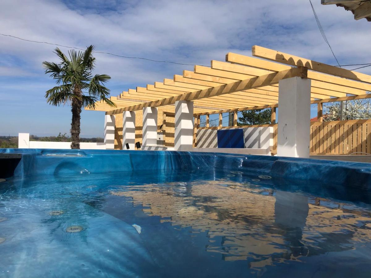 Borbara Apartman - Chambres d’hôtes Pázmándfalu