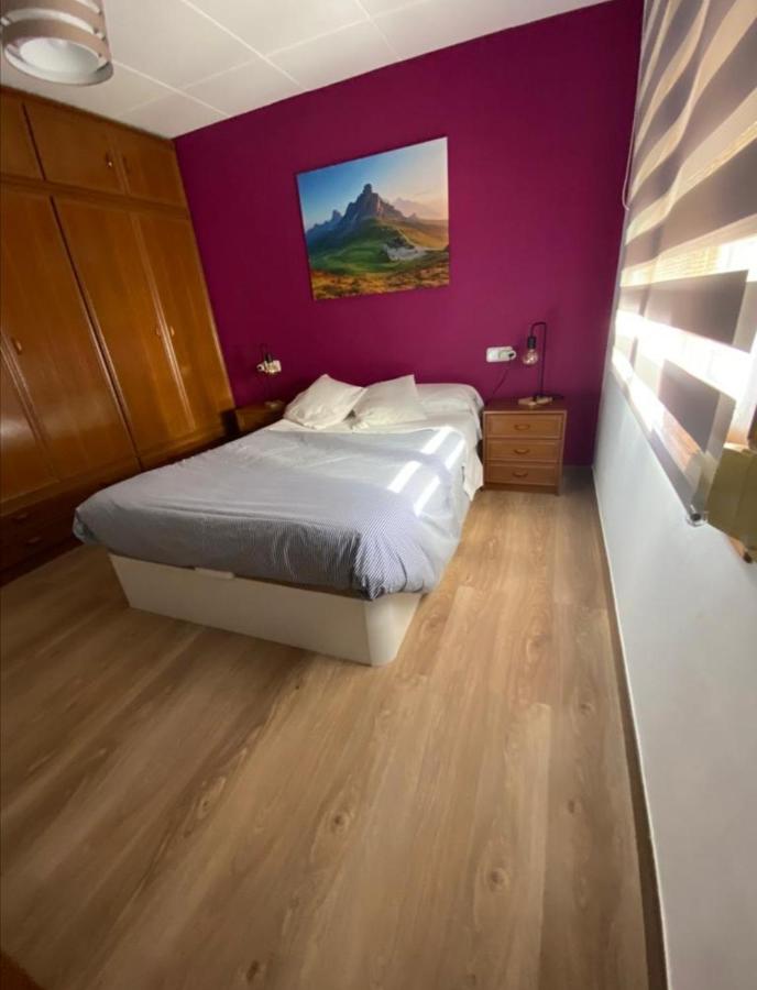 B&B Tremp - Sant Jordi 2 - Bed and Breakfast Tremp