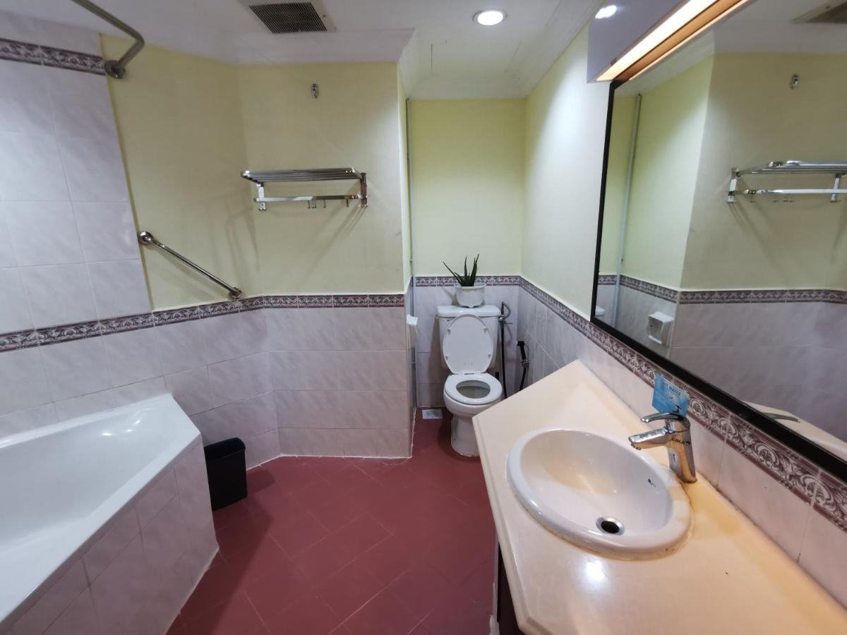 Lotus Desaru Beach Resort, 2 bdrms, w/splash park - Ferienwohnung