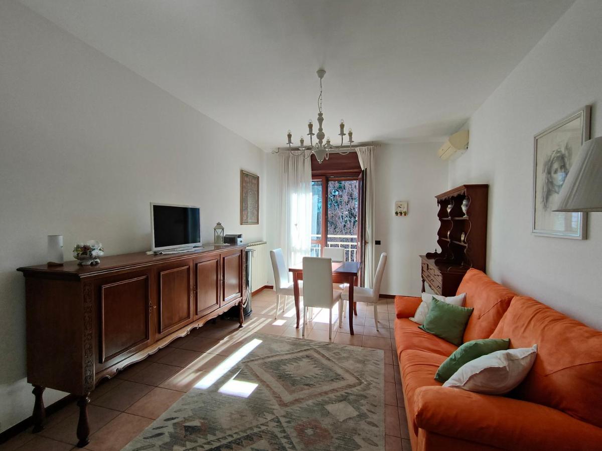 B&B Lovere - Fabula Home Rental - GiannaRosa - Bed and Breakfast Lovere