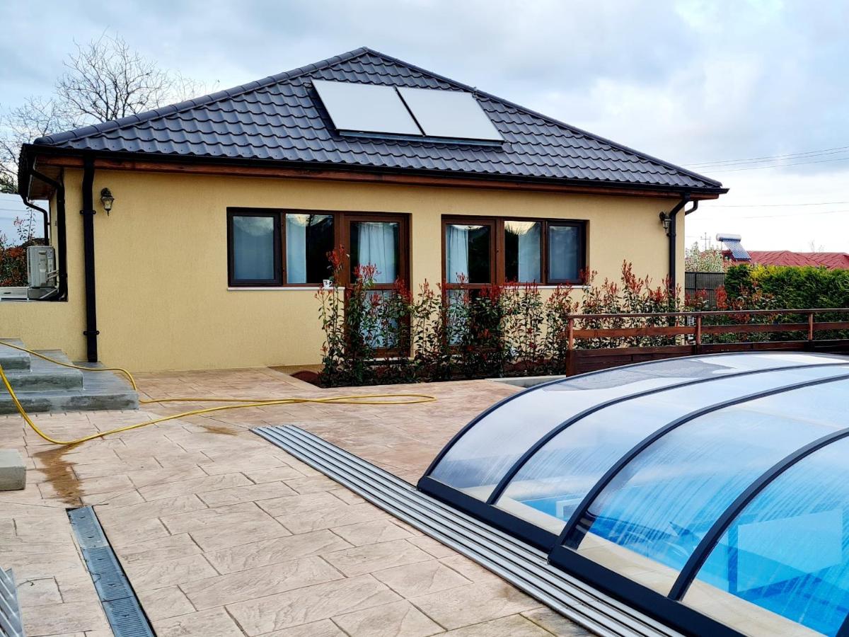 Elival House - Ferienwohnung Nufăru