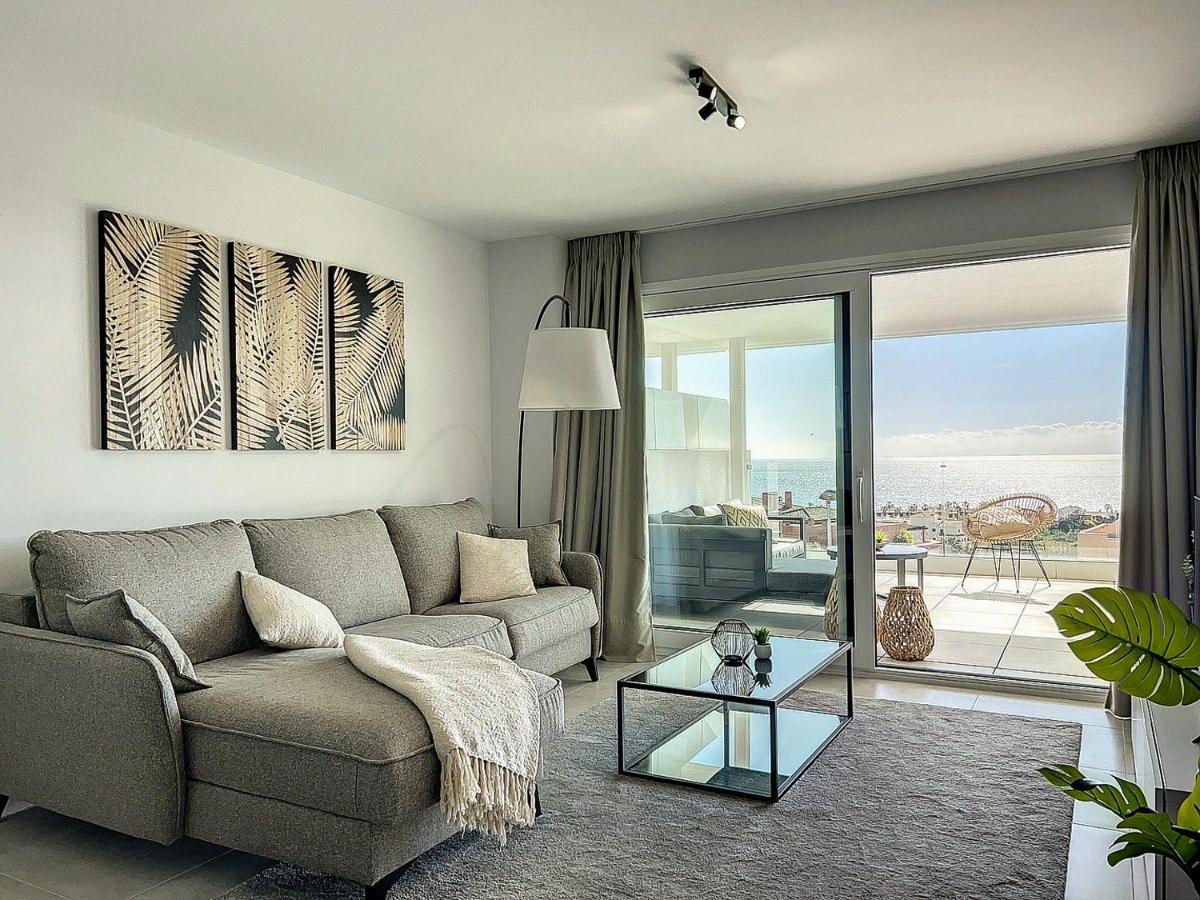 Via Celere 2332 Luxury Sea View Apartment - B&B Casares