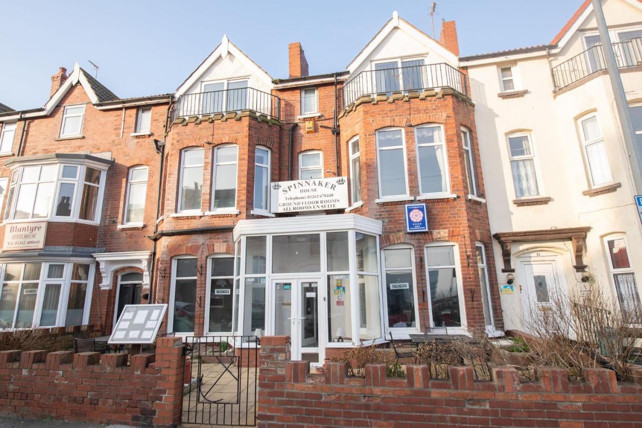 Spinnaker House - B&B