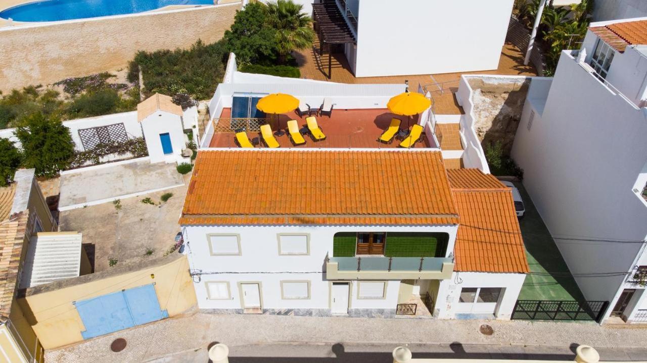 Casa Barros by GalanteVasques - B&B