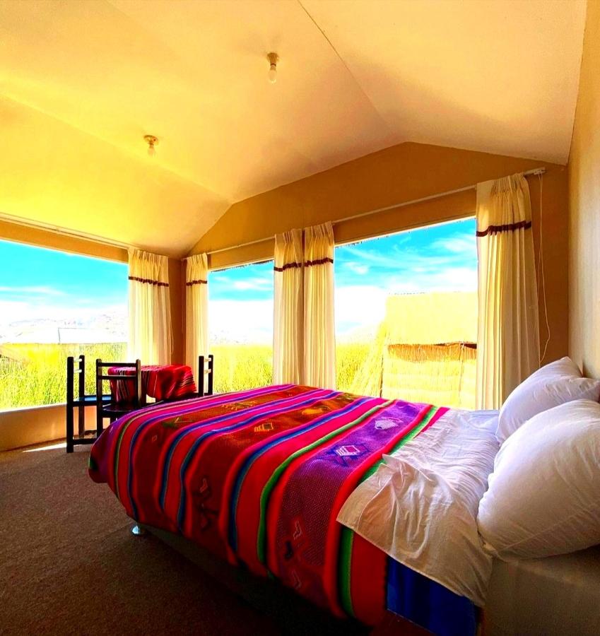 Twin Room with Private Bathroom