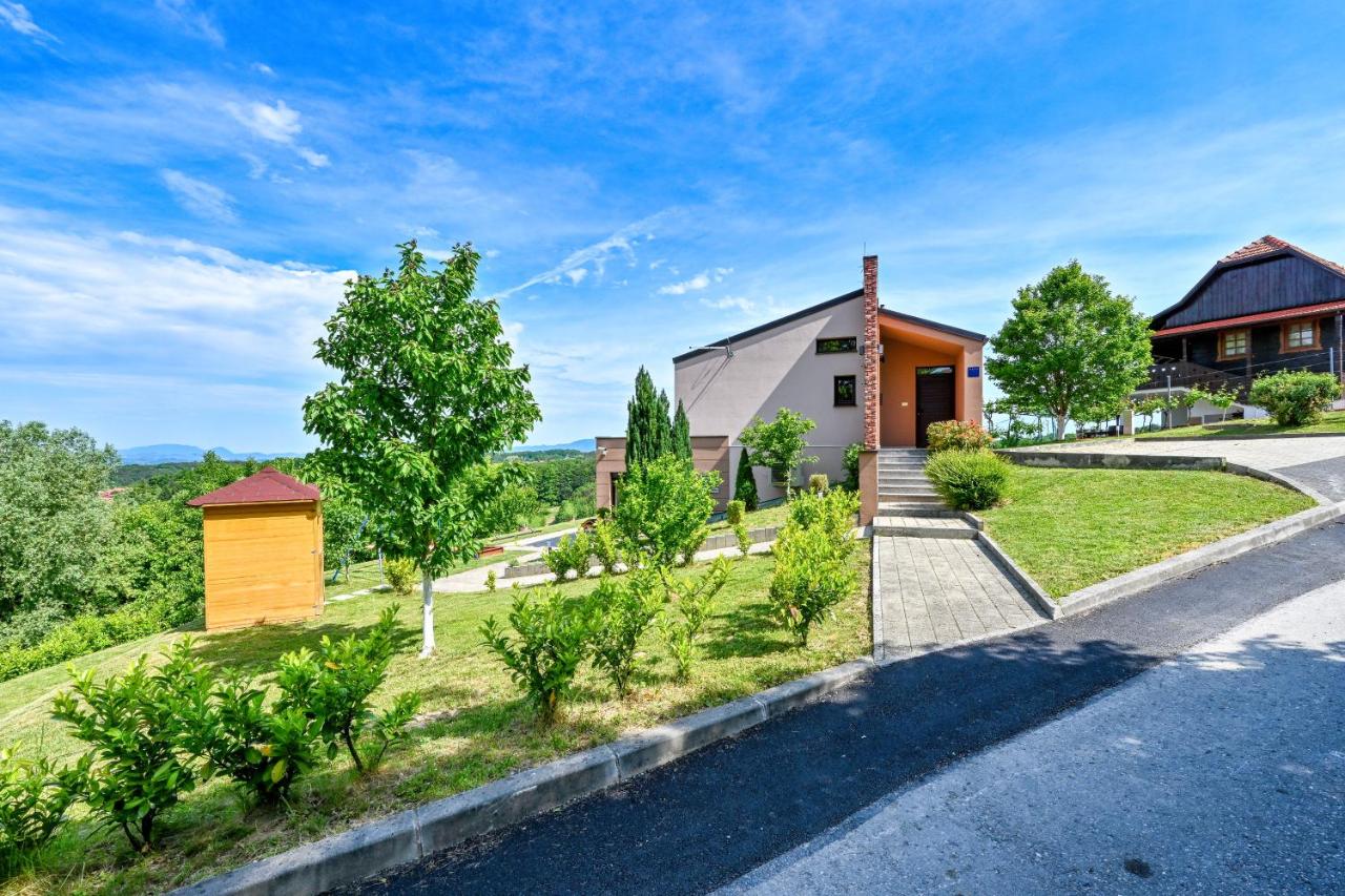 DIVINUS HOLIDAY HOUSE - B&B