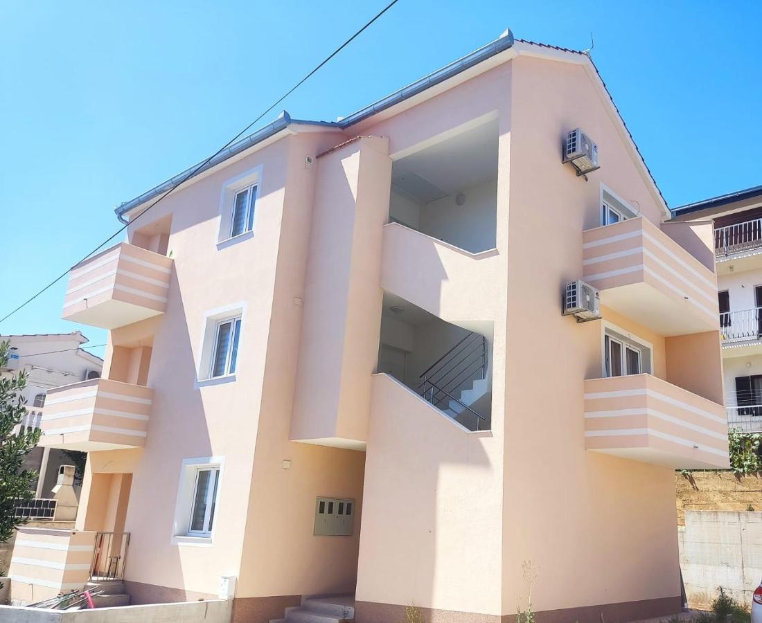 Apartments Rodin - Bed and Breakfast