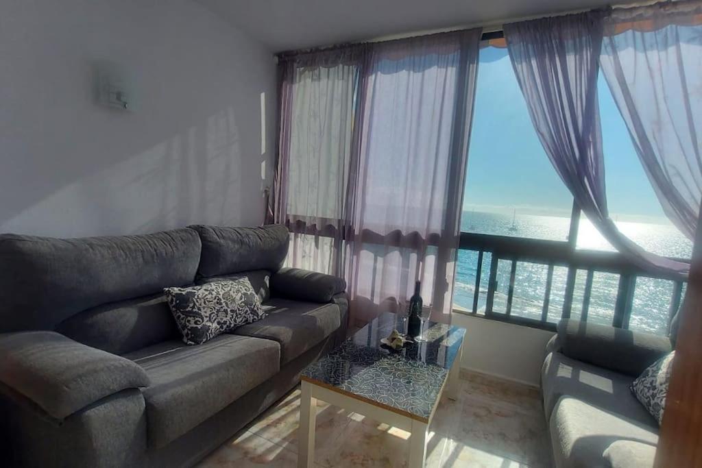 Beach studio Don Paco with WIFI - B&B