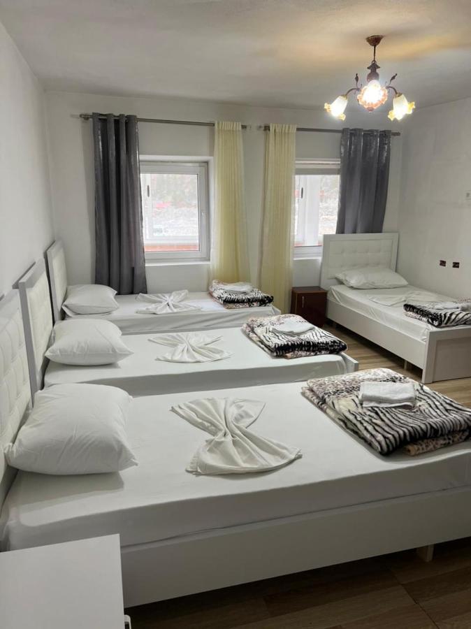 Chambre Quadruple avec Salle de Bains Privative