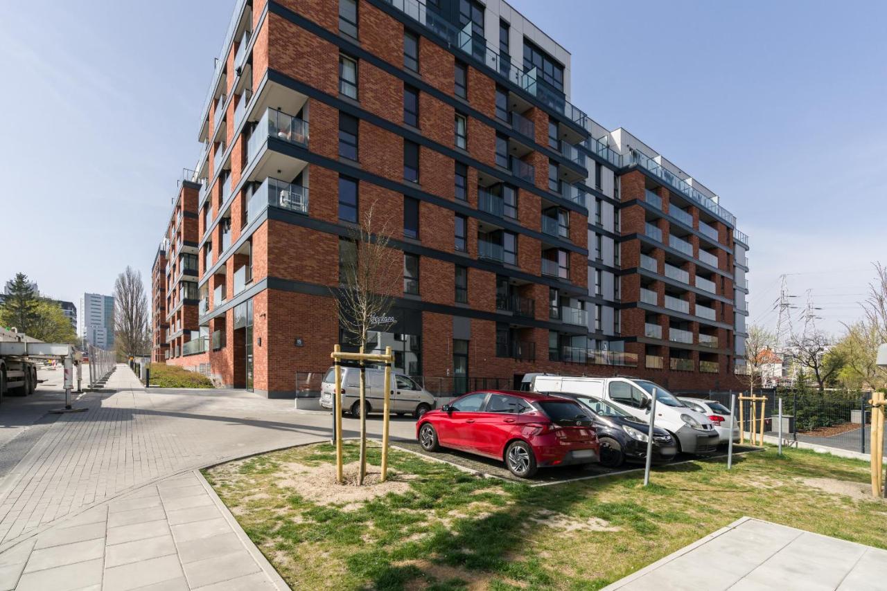 Osiedle Goplana Apartments FREE GARAGE by Noclegi Renters - B&B