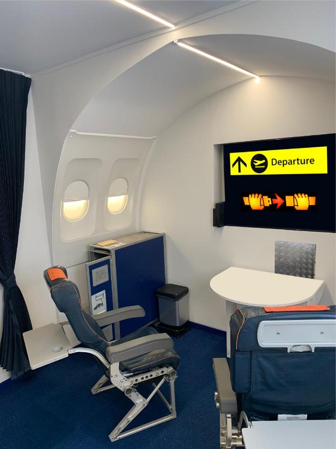 Insolite - Jet Privé - Expérience Cinéma et coc00ning - Moontown - B&B Lunéville