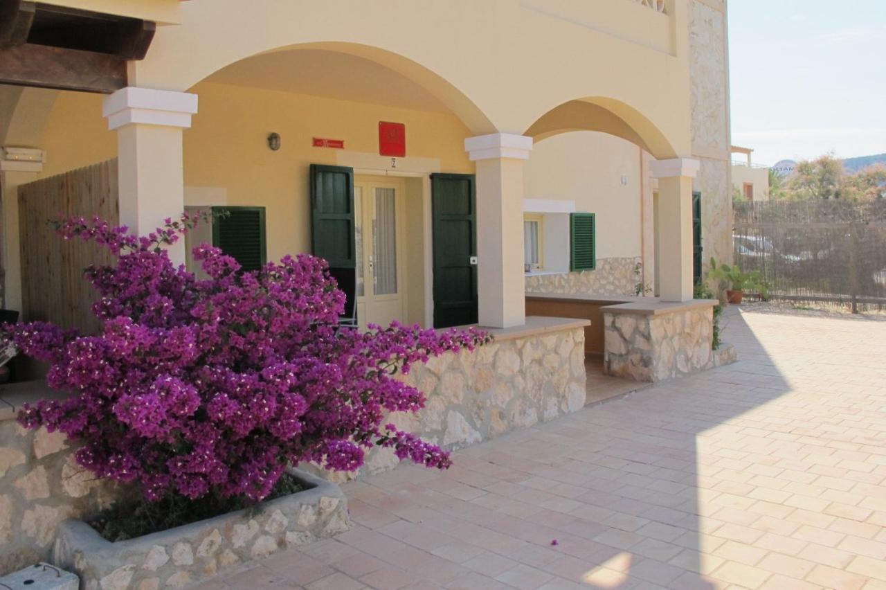 Apartments Campanitx - Astbury Formentera - B&B