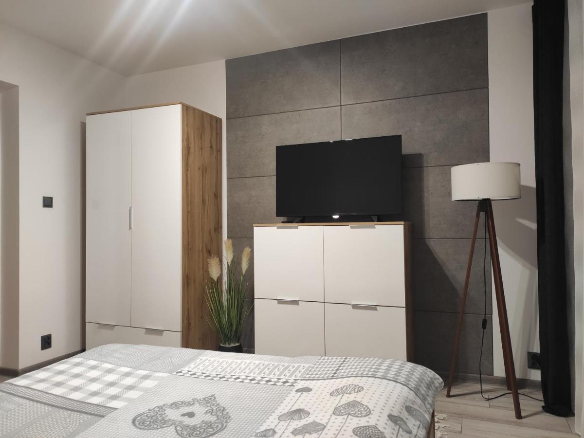 Chambre Double avec Salle de Bains Commune
