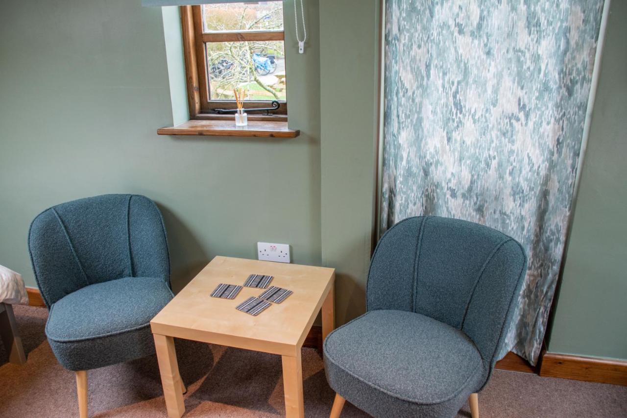 3-Bed Barn Eco-Lodge on the Tarka trail - Chambres d'hôtes Great Torrington