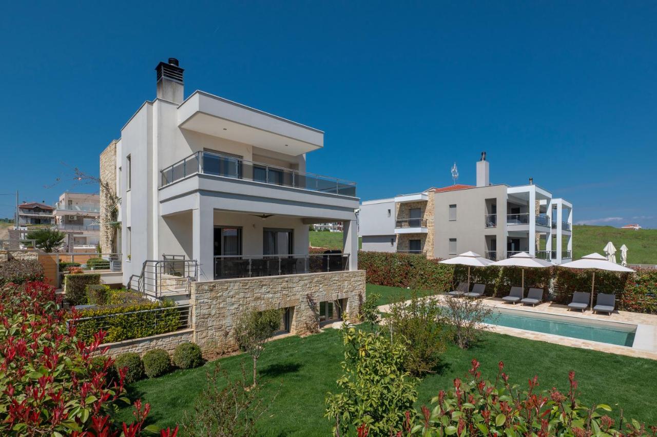 Sea Wind Luxury Villa with Private Heated Pool Kassandra Halkidiki - B&B