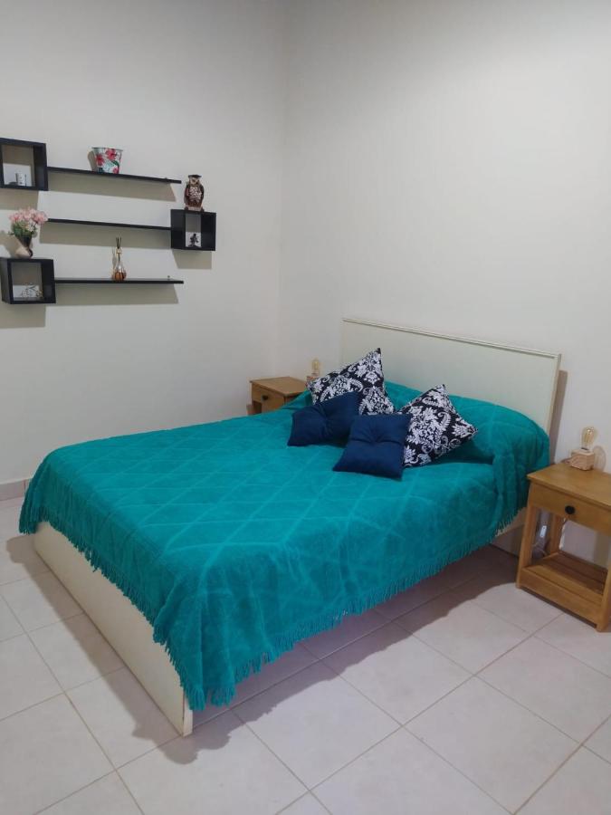 Colibri Apart Eldorado - Bed and Breakfast