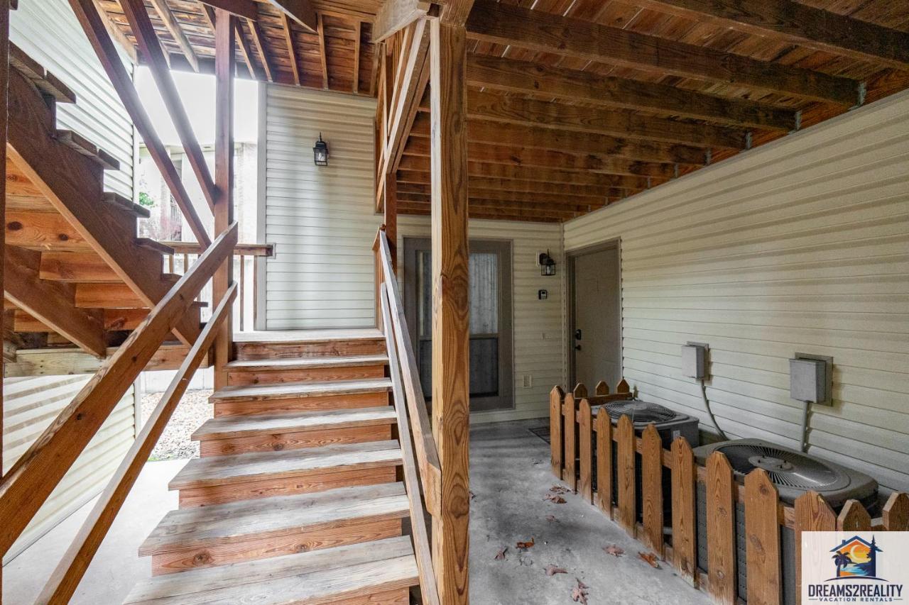 1BR Condo - 2 Pools - FREE TICKETS INCLUDED - PR38-1 - B&B