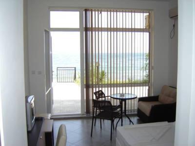 Standard Double or Twin Room with Sea View - Ground Floor