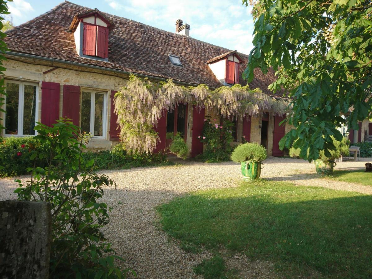 Chambres d'hôtes Ptits Déj inclus - Salle d'eau tout à vous - Parking Privé Gratuit - Centre ville Bergerac 5km - Domaine de Bellevue Cottage en Périgord - B&B
