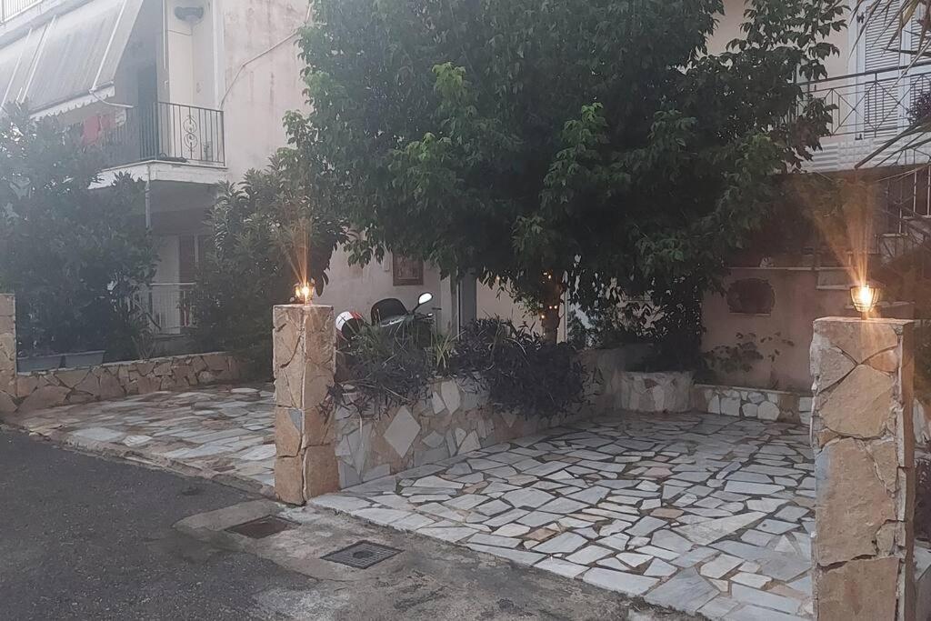 Efi Studio 1 Lamia - B&B