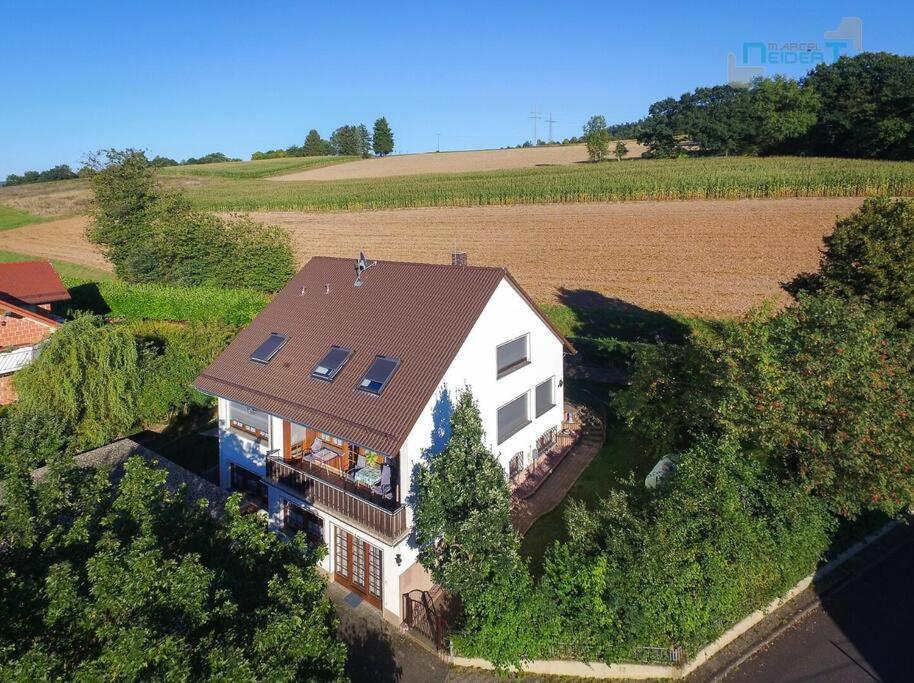 B&B Wächtersbach - Ferienwohnung Tor zum Spessart - Bed and Breakfast Wächtersbach