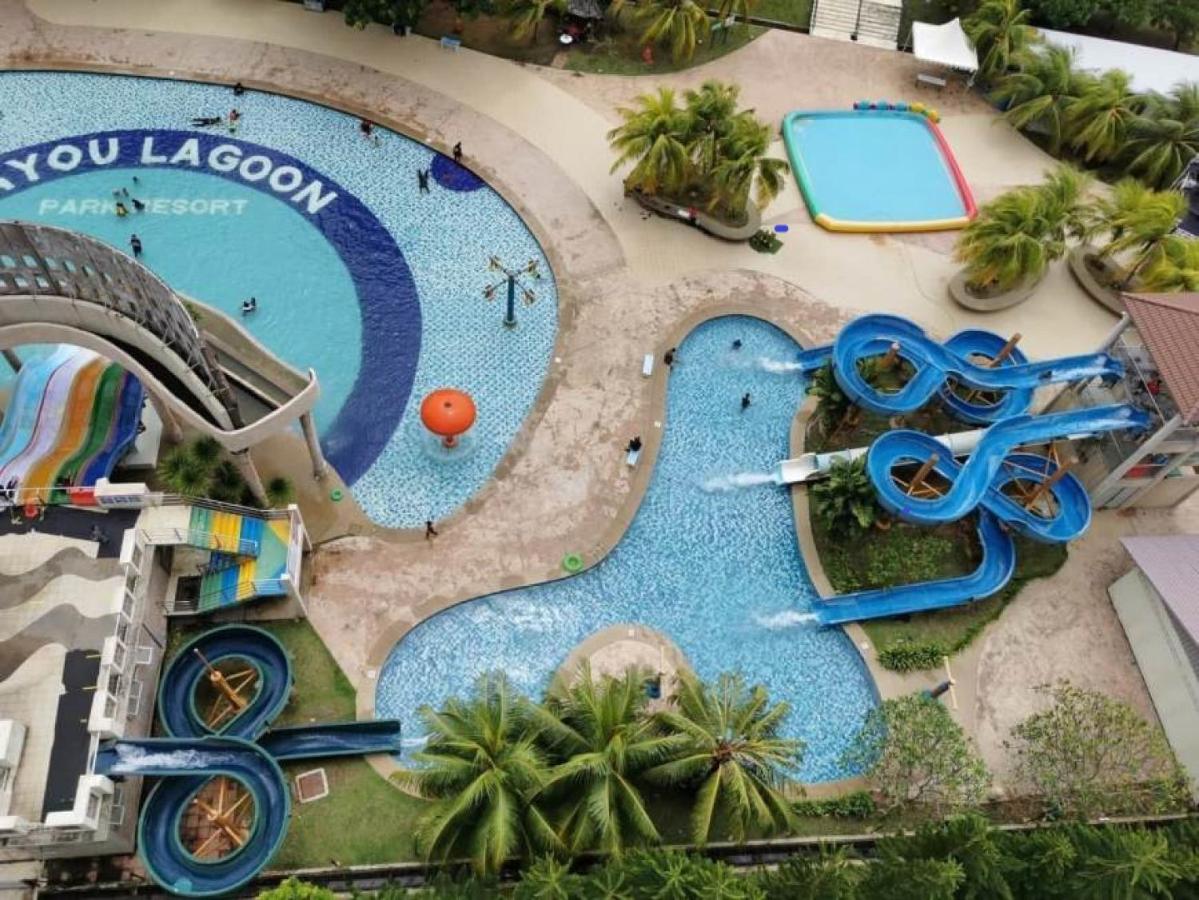 B&B Malacca - Melaka Apartment Resort with FREE Water Theme Park Tickets - Bed and Breakfast Malacca